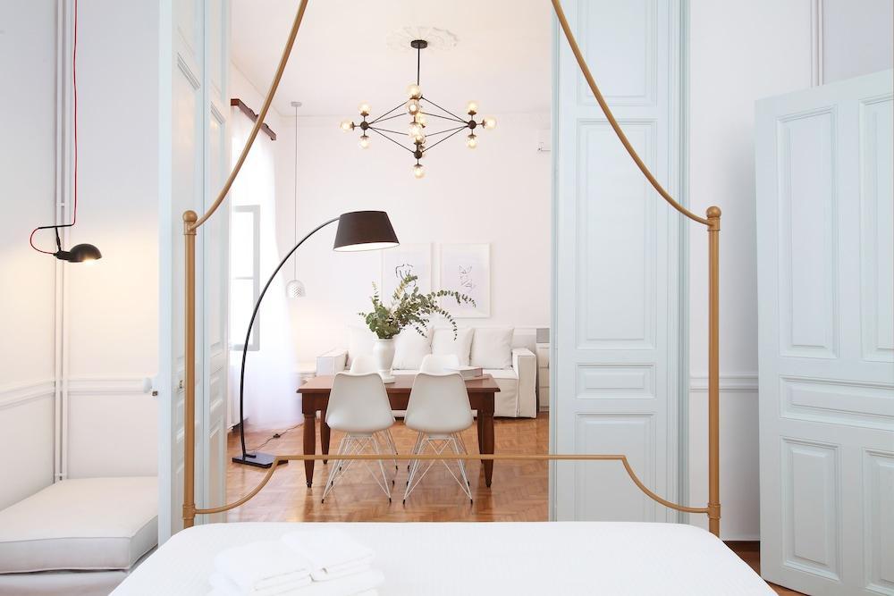 Live In Athens, Thiseio Historic House Ngoại thất bức ảnh
