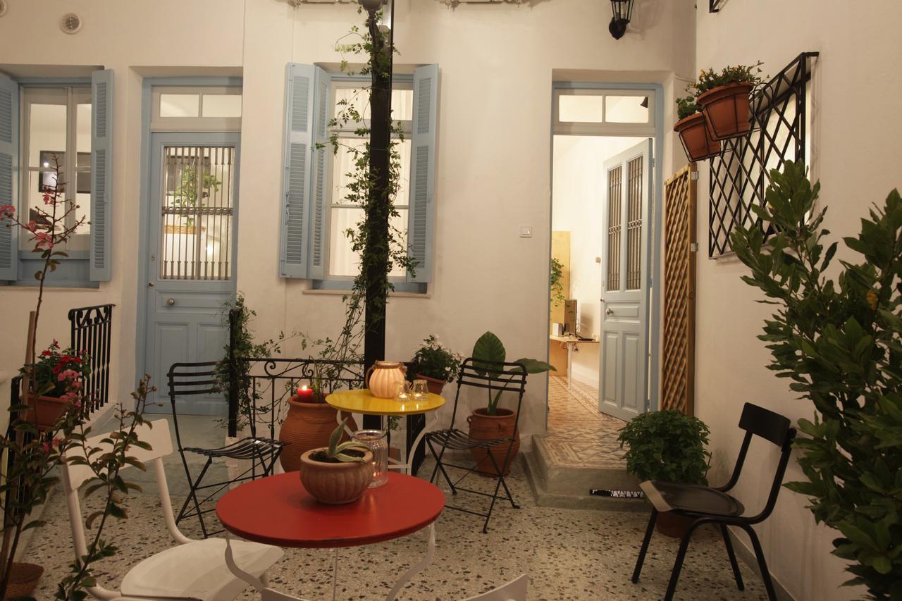 Live In Athens, Thiseio Historic House Ngoại thất bức ảnh